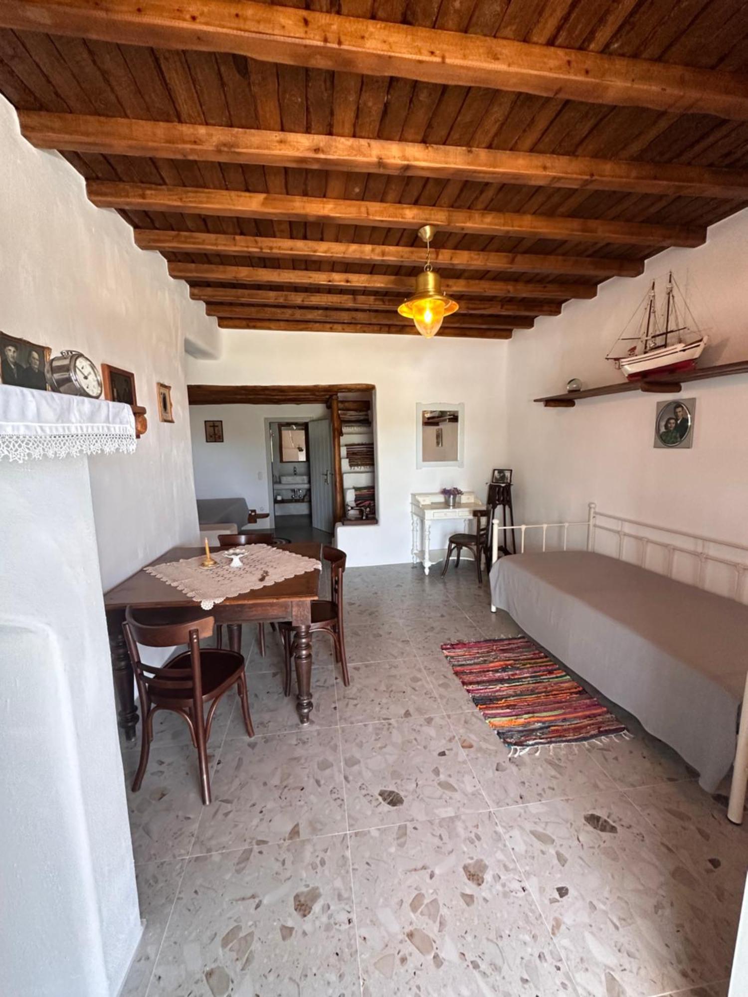 Rizes Mykonos - Folklore Farmstead Mykonos Town Exterior photo